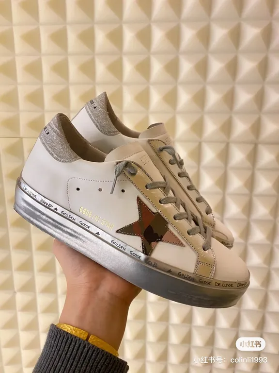 Golden Goose Shoe 